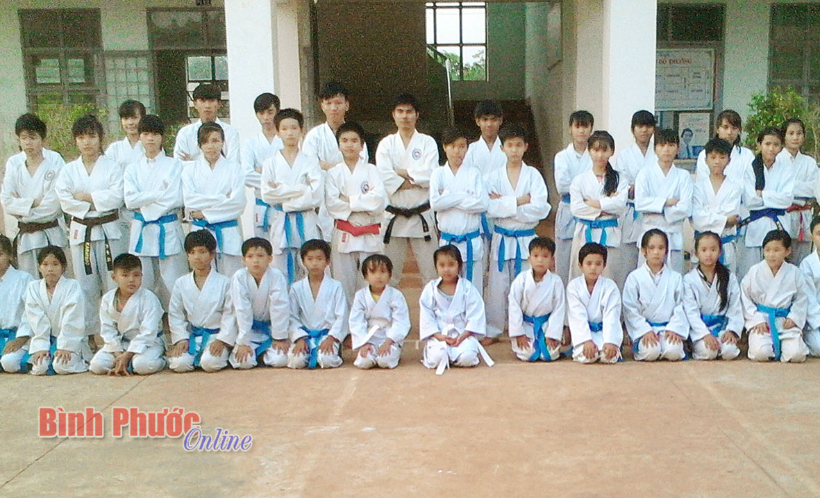 Hiện Hớn Quản có 8 CLB taekwondo hoạt động hiệu quả