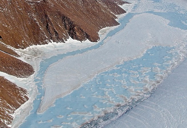 Sông băng tại đông bắc Greenland