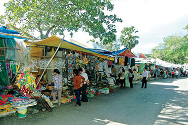 Quầy bán hàng lưu niệm.