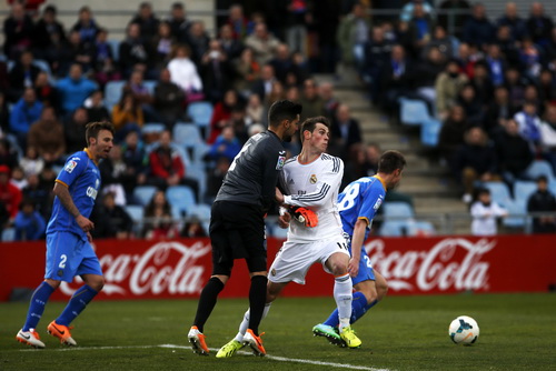 Real Madrid kéo dài chuỗi trận bất bại-1