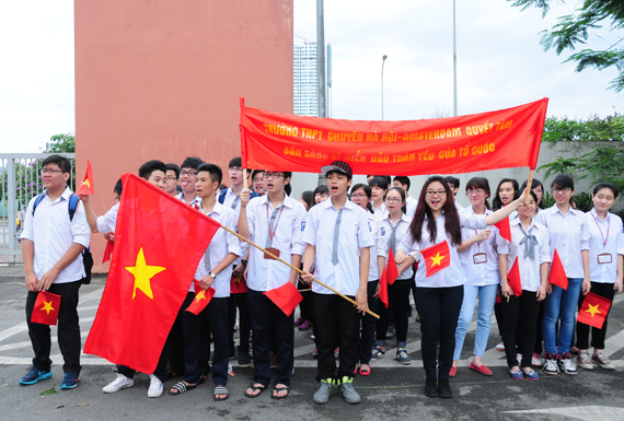 Hai quần đảo Trường Sa...