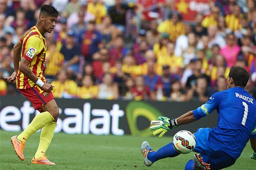 Neymar tỏa sáng với cú đúp vào lưới Bilbao ở lượt đi