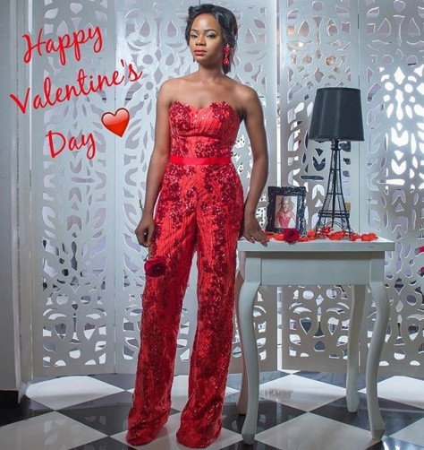 Những hình ảnh mà Olajumoke Orisaguna mới thực hiện nhân dịp Valentine.