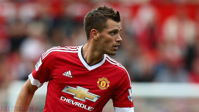 HLV Mauricio Pochettino, Tottenham, Morgan Schneiderlin, Man Utd, Tottenham mua  Morgan Schneiderlin