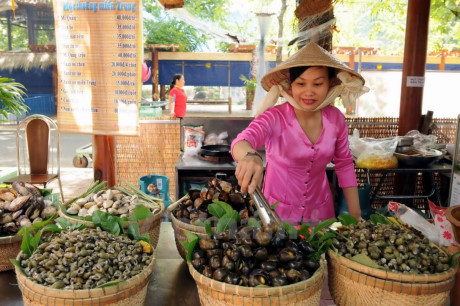 Phat them voi cac mon an tai Lien hoan am thuc dat phuong Nam - Anh 2