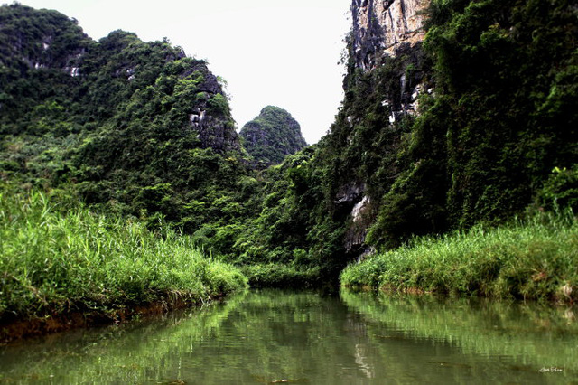 Ngắm Vân Long 'non xanh nước biếc như tranh họa đồ'