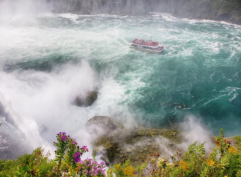 Thac Niagara khac la nhin tu hai phia My va Canada hinh anh 10