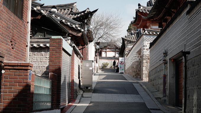 Ngôi làng 600 năm tuổi hút giới trẻ check-in ở Seoul