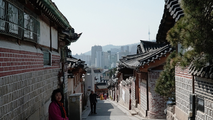 Ngôi làng 600 năm tuổi hút giới trẻ check-in ở Seoul