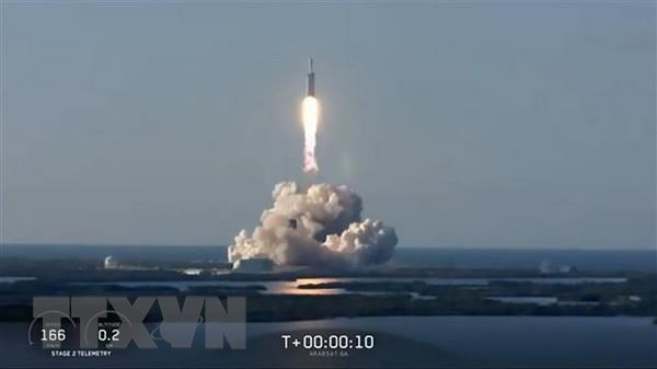 SpaceX phong tau vu tru dua 2.500kg thiet bi nghien cuu len ISS hinh anh 1