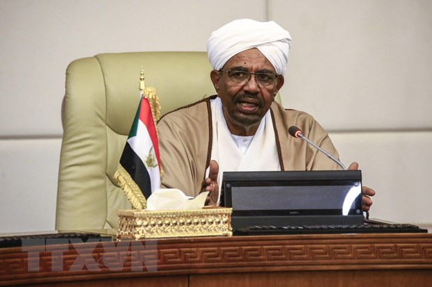 Chinh phu Sudan xac nhan Tong thong Omar al-Bashir tu chuc hinh anh 1