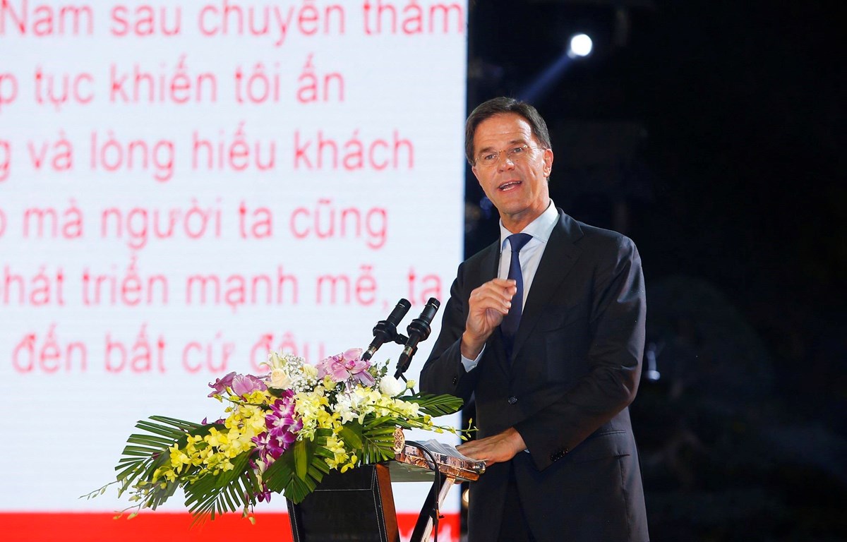 Thủ tướng Hà Lan Mark Rutte phát biểu tại chương trình thời trang Hà Lan tại Hà Nội. (Ảnh: Lâm Khánh/TTXVN)

