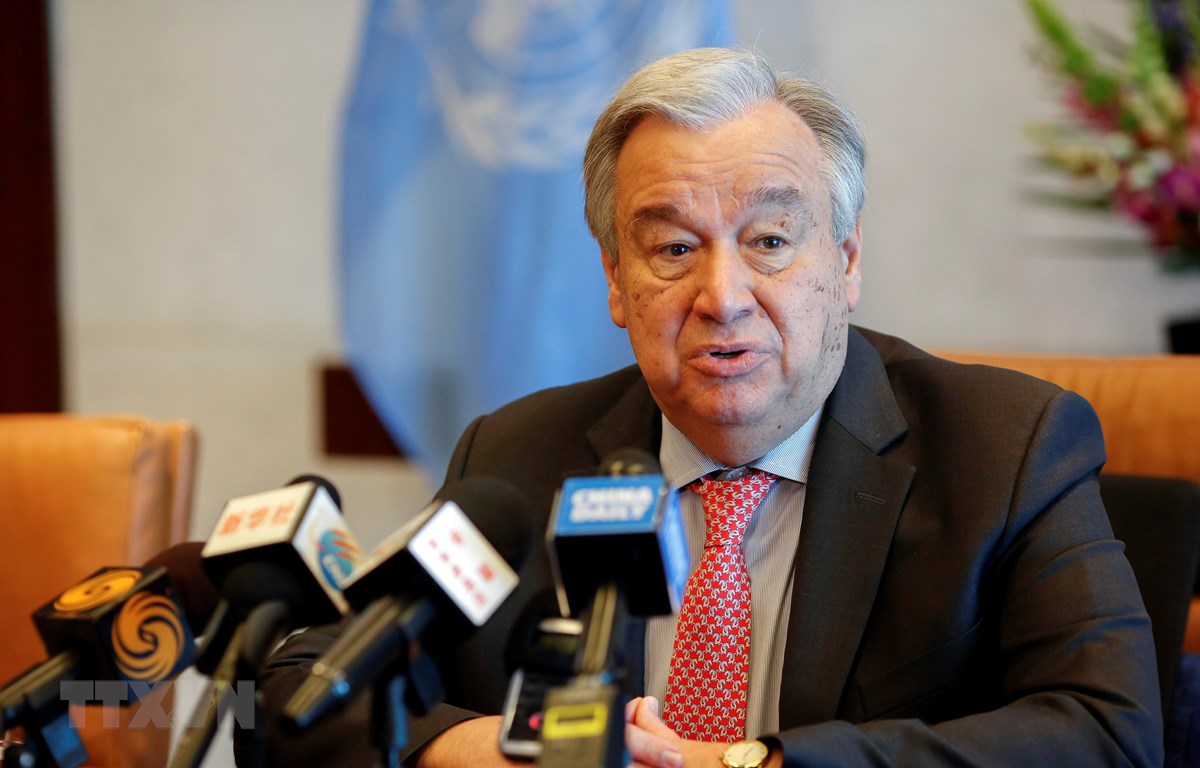 Tổng thư ký LHQ Antonio Guterres phát biểu trong cuộc họp báo tại New York, Mỹ. (Ảnh: THX/TTXVN)