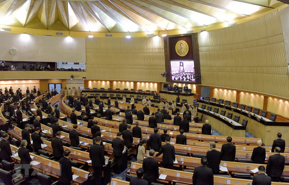 Toàn cảnh một phiên họp Quốc hội Thái Lan ở Bangkok. (Ảnh: AFP/TTXVN)