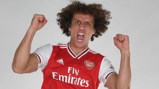 Arsenal cong bo chieu mo thanh cong Kieran Tierney va David Luiz hinh anh 1