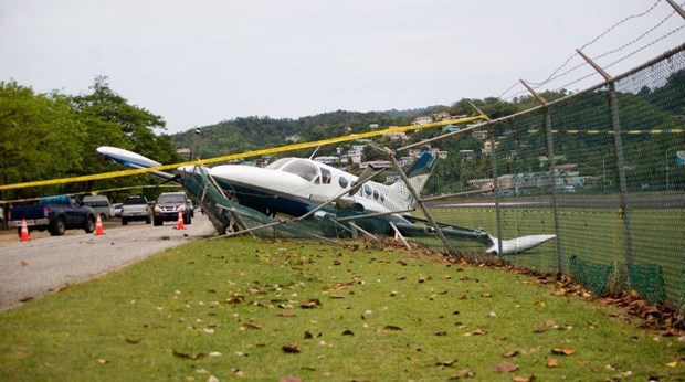 Brazil: May bay roi xuong rung Amazon, nhieu nguoi bi thuong hinh anh 1