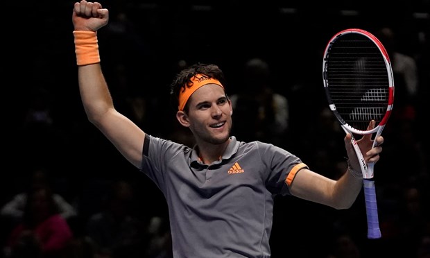 ATP Finals 2019: Roger Federer bat bai, nha vo dich guc nga hinh anh 2