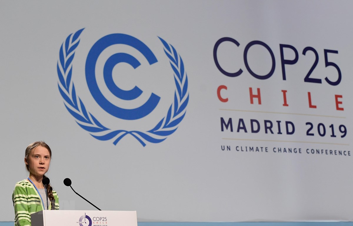 Nhà hoạt động trẻ người Thụy Điển Greta Thunberg phát biểu tại hội nghị COP 25 ở Madrid, Tây Ban Nha, ngày 11/12/2019. (Ảnh: AFP/TTXVN)