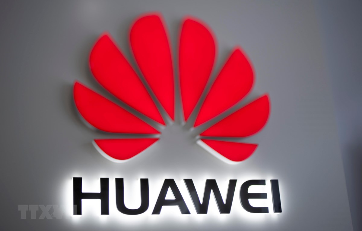 Biểu tượng Huawei. (Ảnh: AFP/TTXVN)