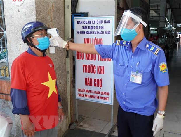 Pho Thu tuong Vu Duc Dam: Khong de COVID-19 bung phat tren dien rong hinh anh 1